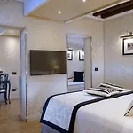 Olimpia Venice, Bw Signature Collection 3sup Hotel