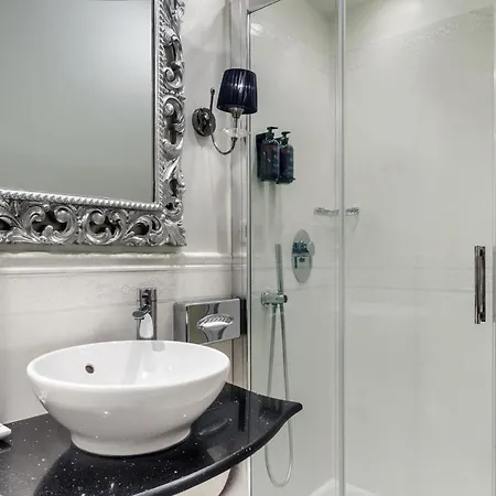 Olimpia Venice, Bw Signature Collection 3sup ホテル 3*