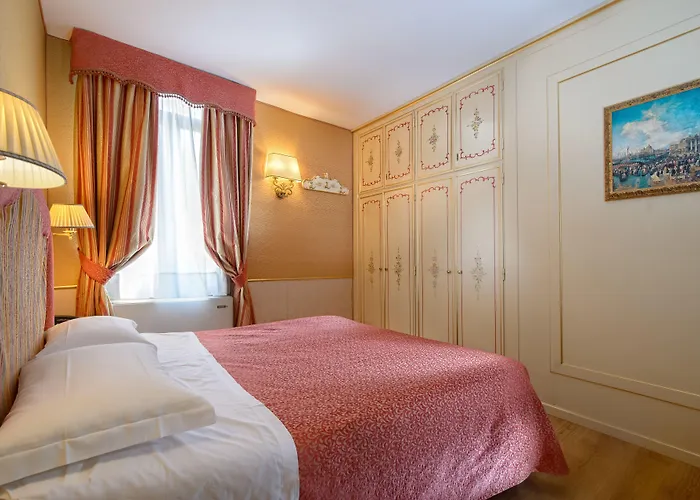 Olimpia Venice, Bw Signature Collection 3sup ホテル 3*